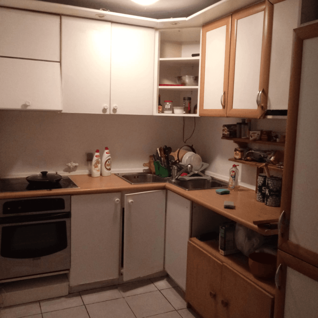 Przed — oryginalne zdjęcie wnętrza